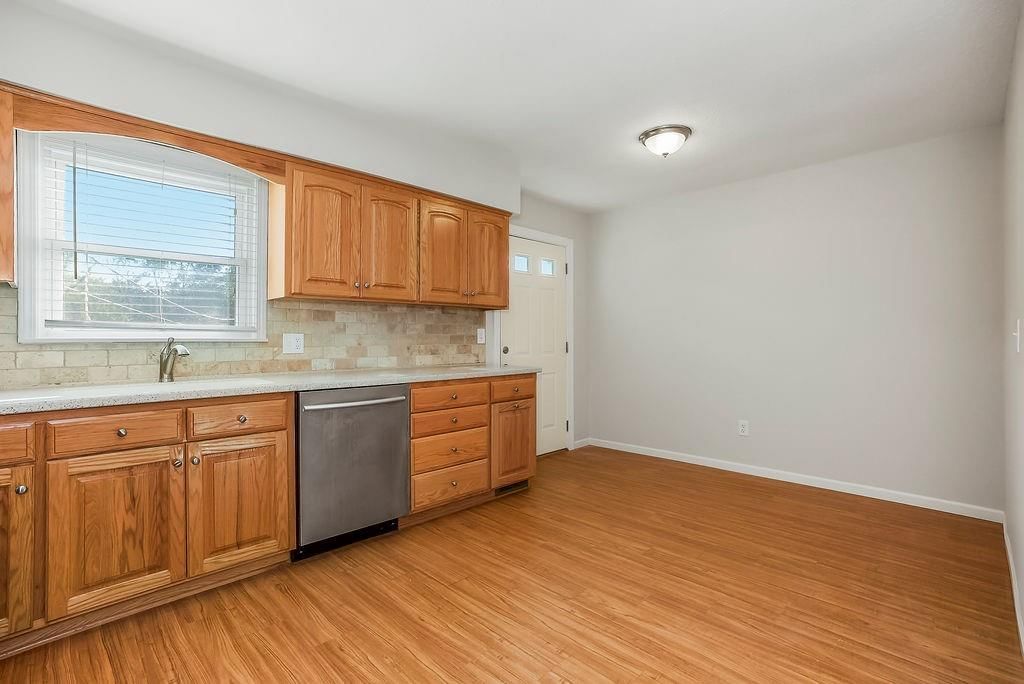 715 S Silver Street — photo 9