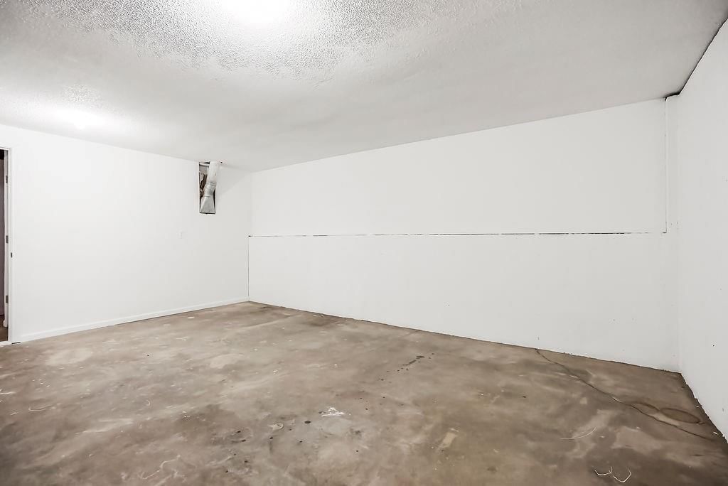 715 S Silver Street — photo 30
