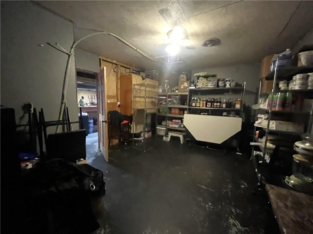 219 N Main Street — photo 39