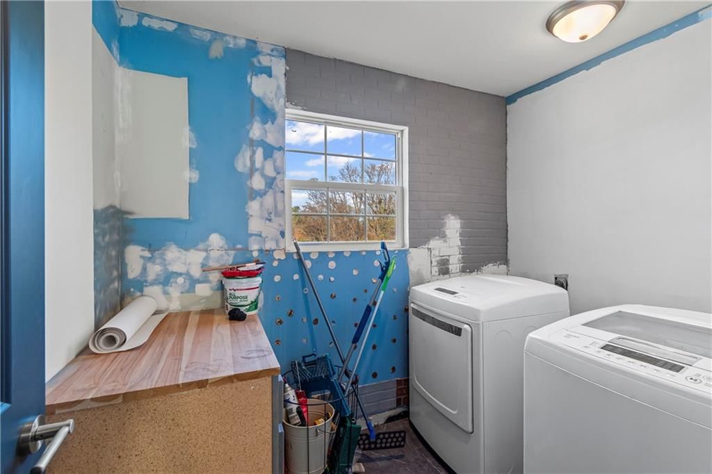 9230 SW Alpha Ridge Road — photo 40