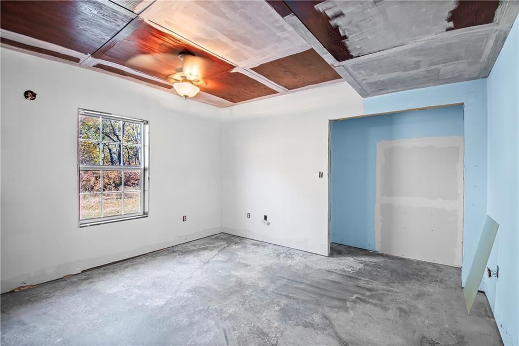9230 SW Alpha Ridge Road — photo 43