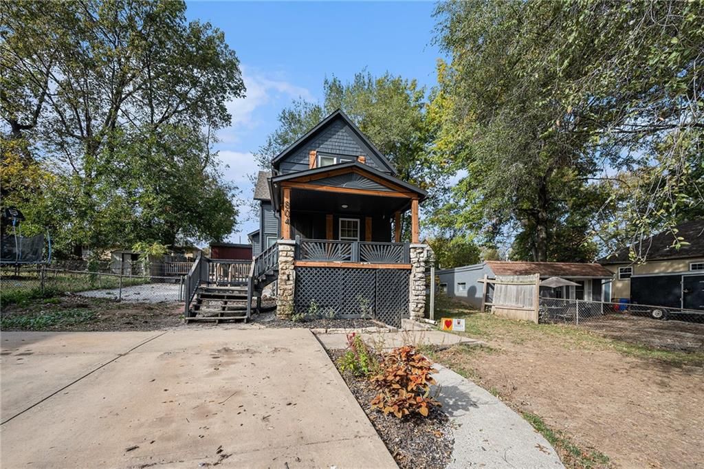 804 S Home Avenue — photo 2