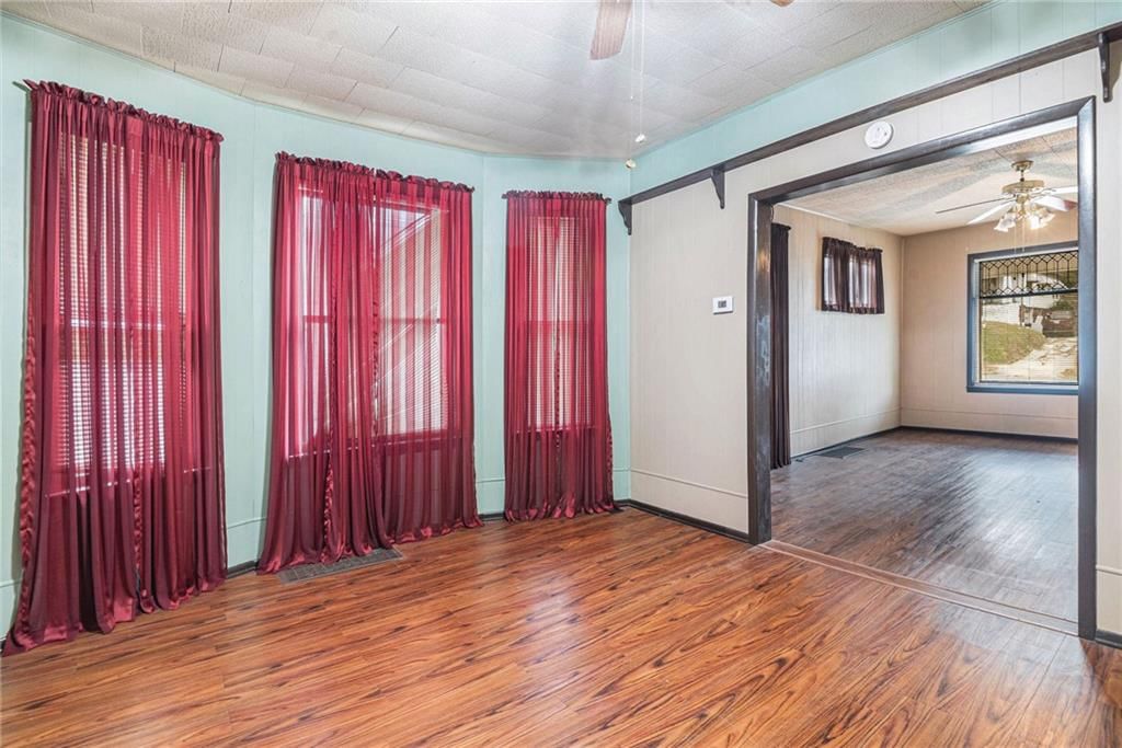 2725 Duncan Street — photo 8