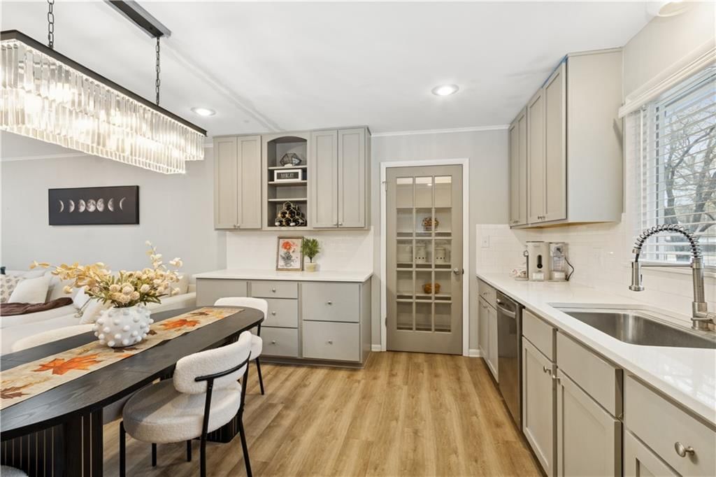 4121 W 54th Terrace — photo 7