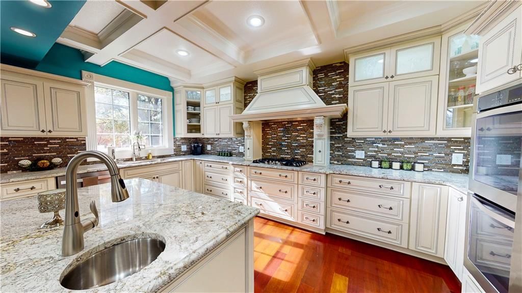 12236 Donovan Drive — photo 16