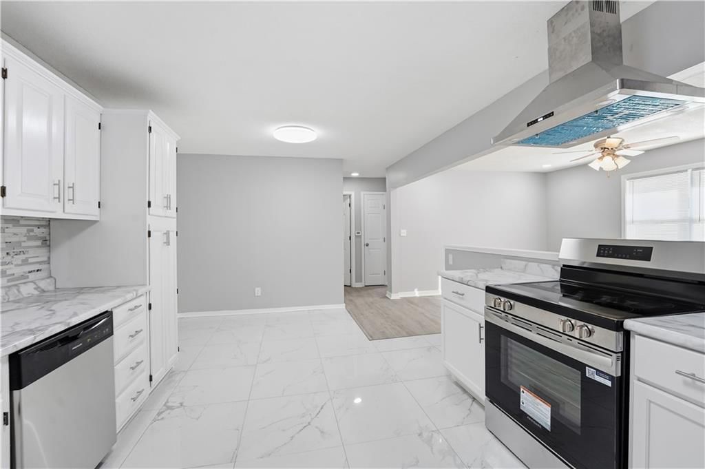 3212 NE Walnut Road — photo 9