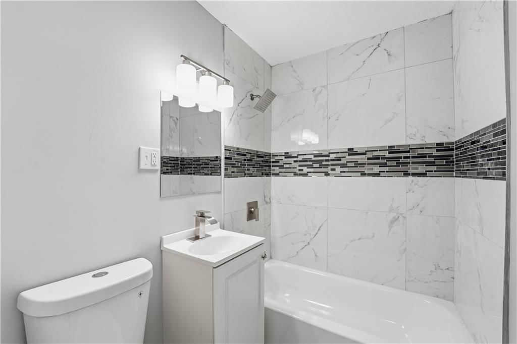 3212 NE Walnut Road — photo 12