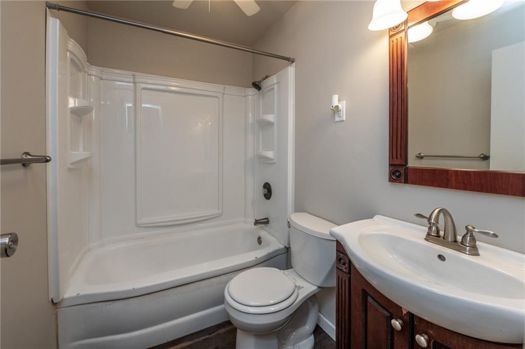 1110 N Swope Drive — photo 9