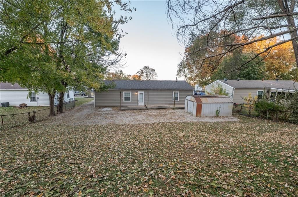 1110 N Swope Drive — photo 17