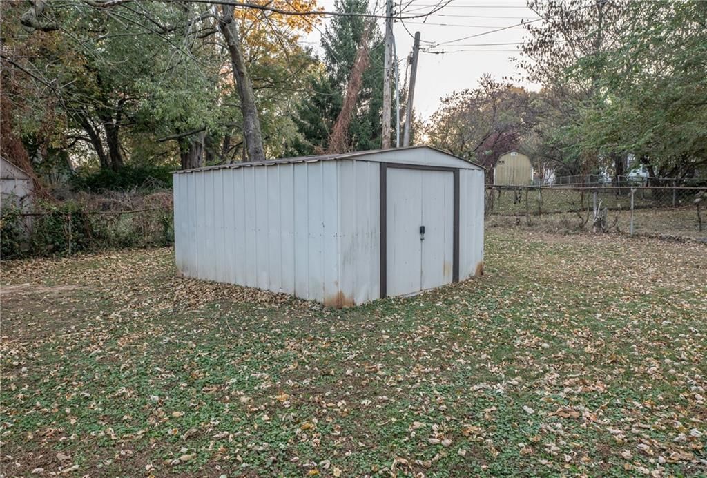 1110 N Swope Drive — photo 19