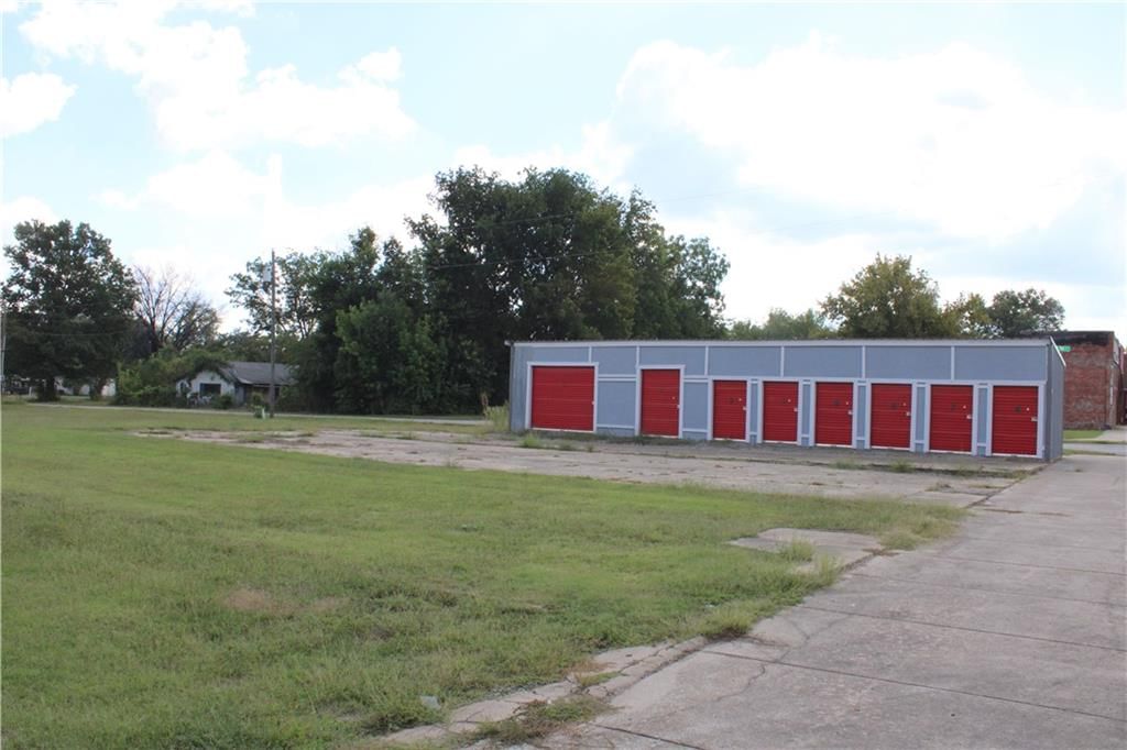 212 S Military Street, Mulberry, KS