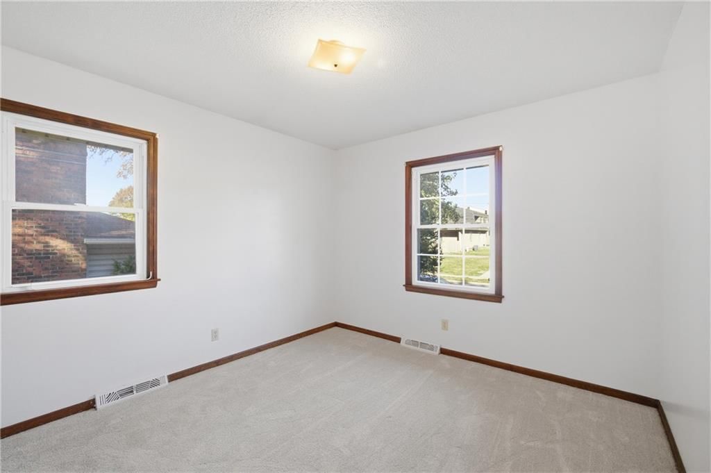 6929 NW 80th Street — photo 17