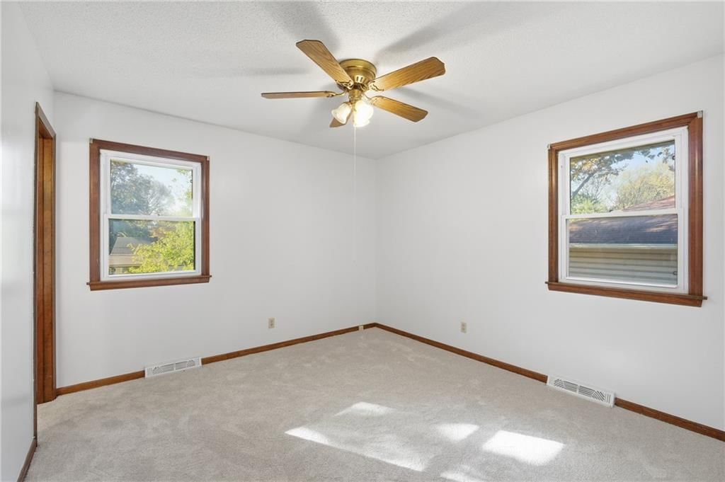6929 NW 80th Street — photo 18
