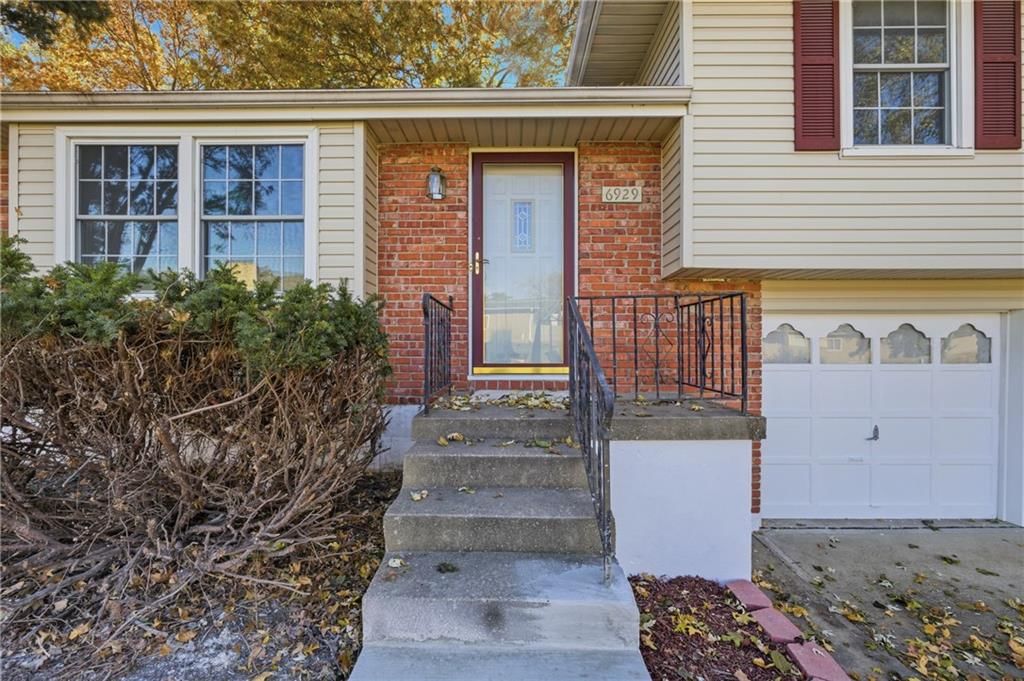 6929 NW 80th Street — photo 27