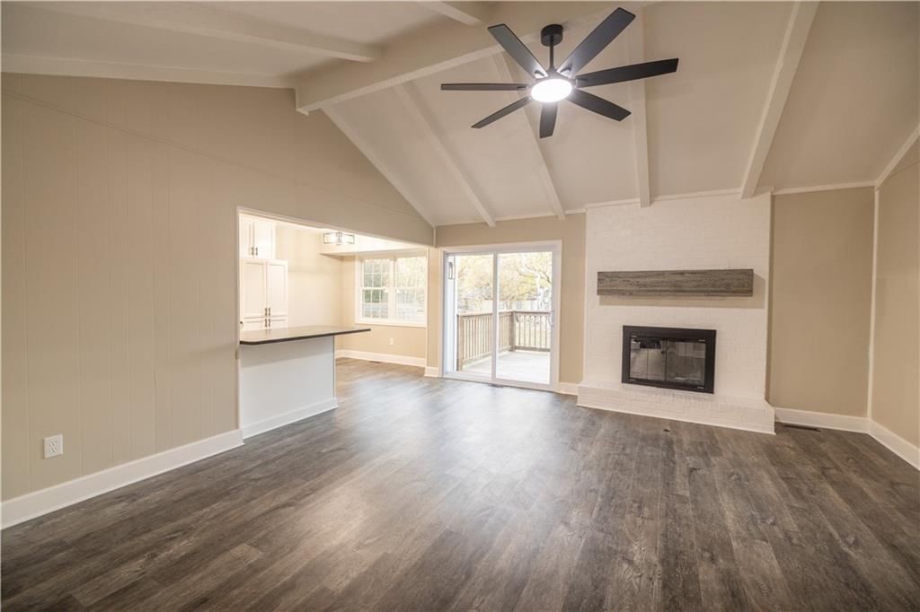1600 NW Winchester Place — photo 4
