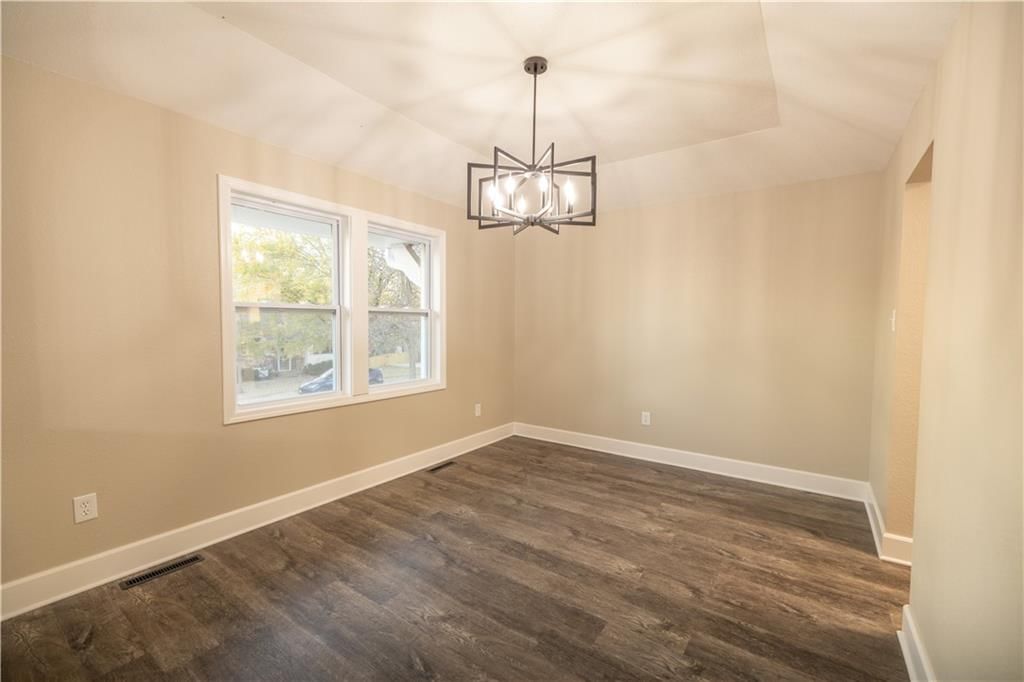 1600 NW Winchester Place — photo 10