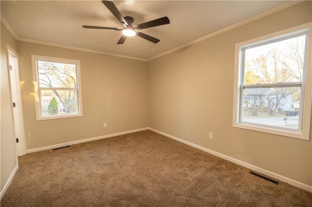 1600 NW Winchester Place — photo 13