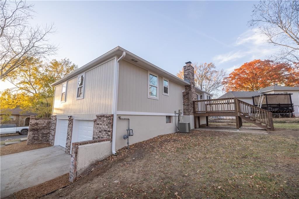 1600 NW Winchester Place — photo 25