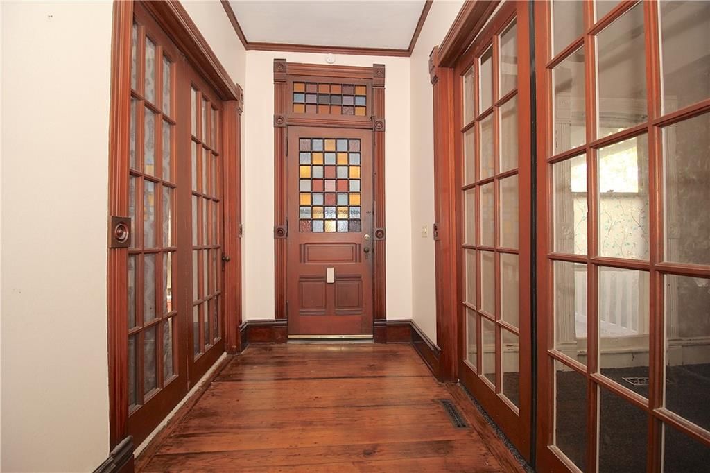 230 W 4th Avenue — photo 7