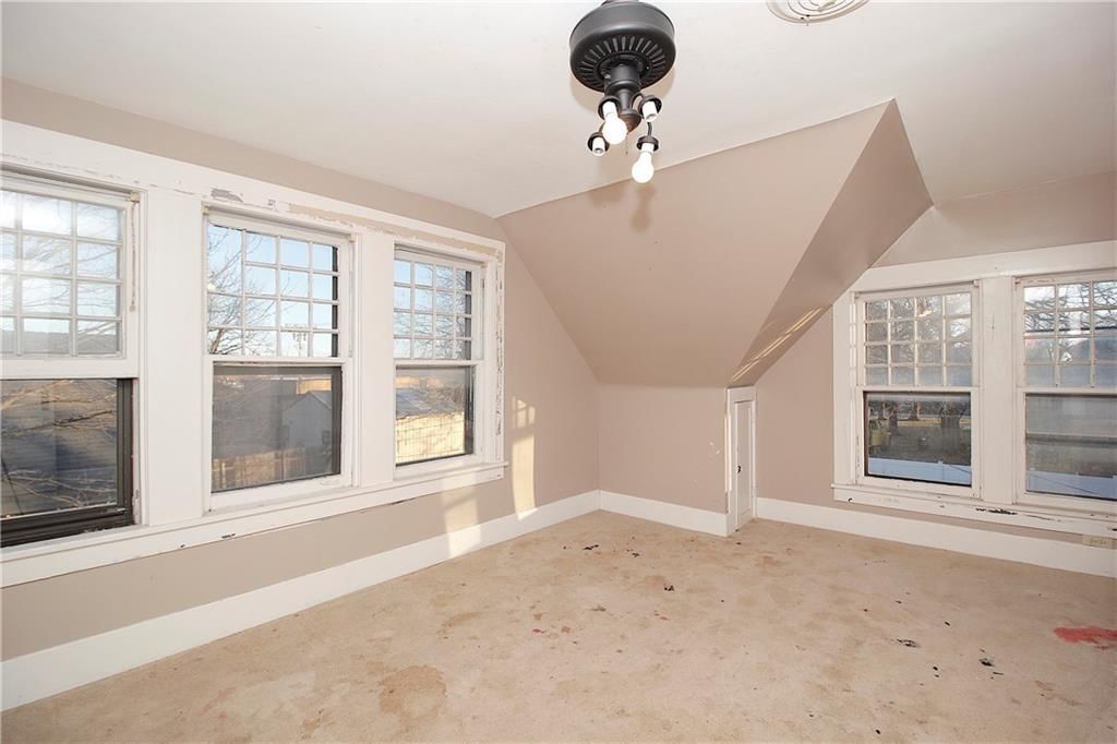 230 W 4th Avenue — photo 21