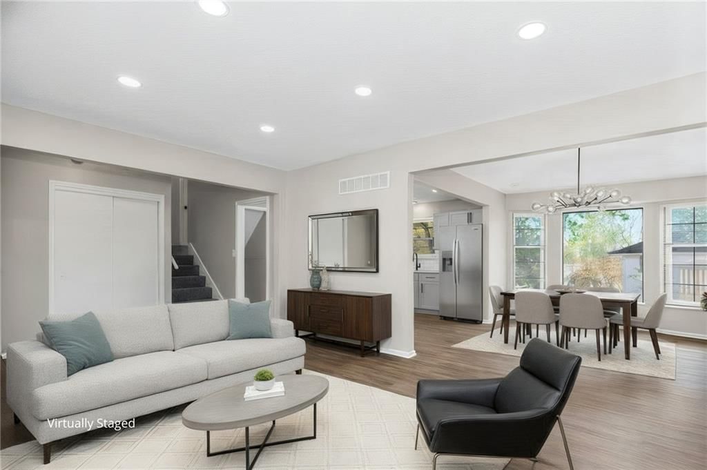 11925 Sycamore Avenue — photo 12