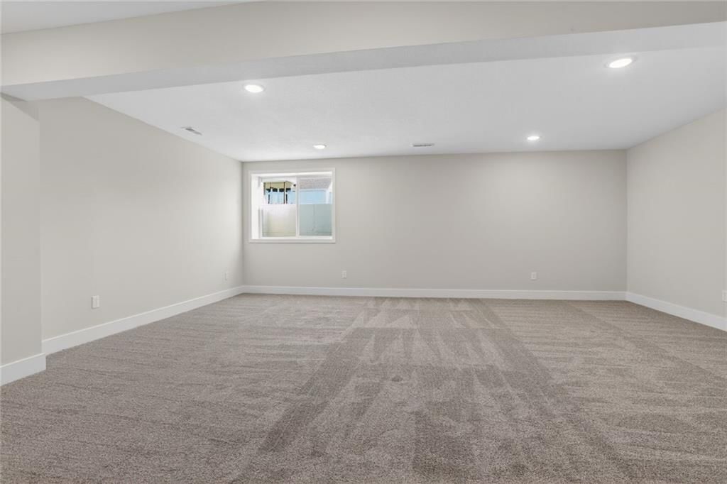 7040 NW Yulich Court — photo 11