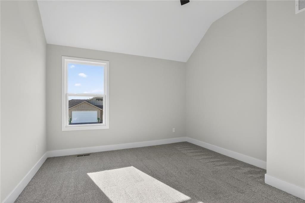 7040 NW Yulich Court — photo 20