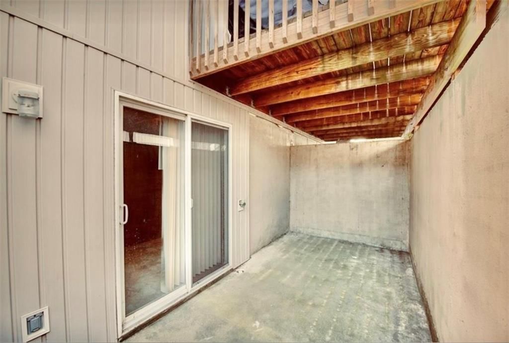 112 W Grant Drive — photo 29