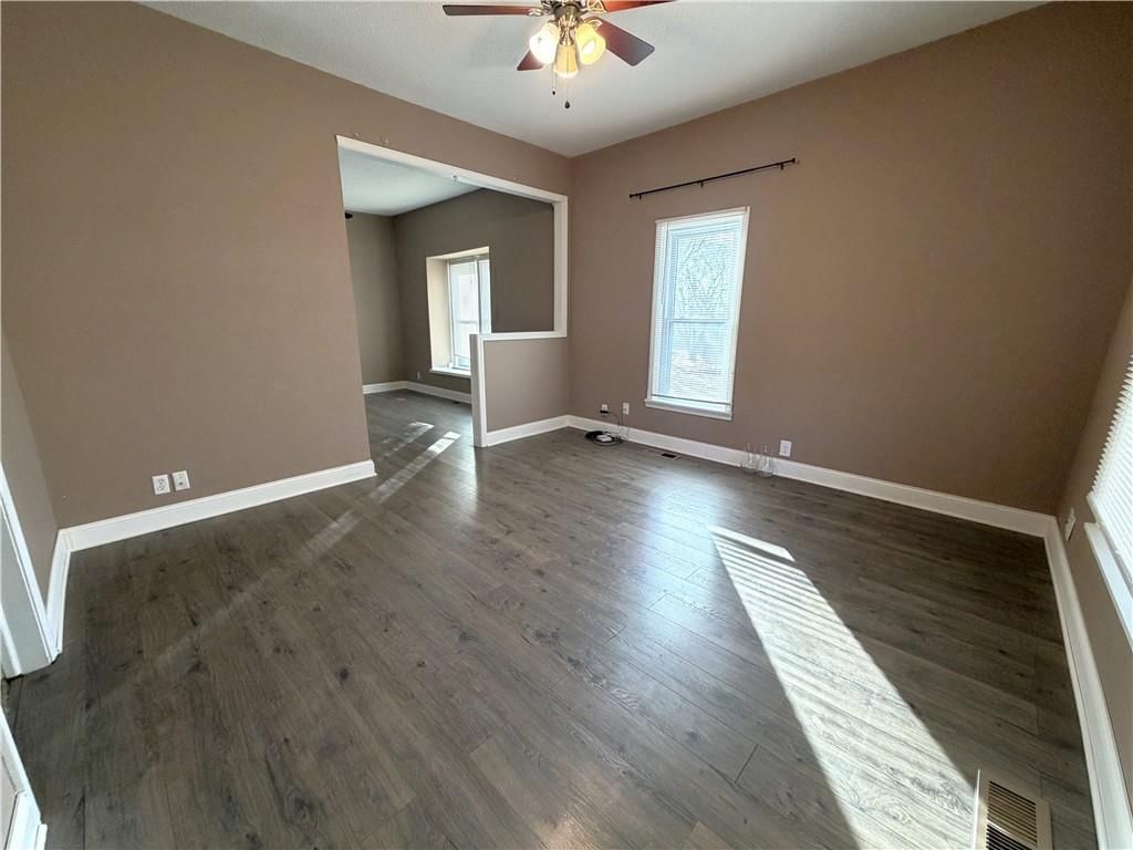 339 Wilson Street — photo 2