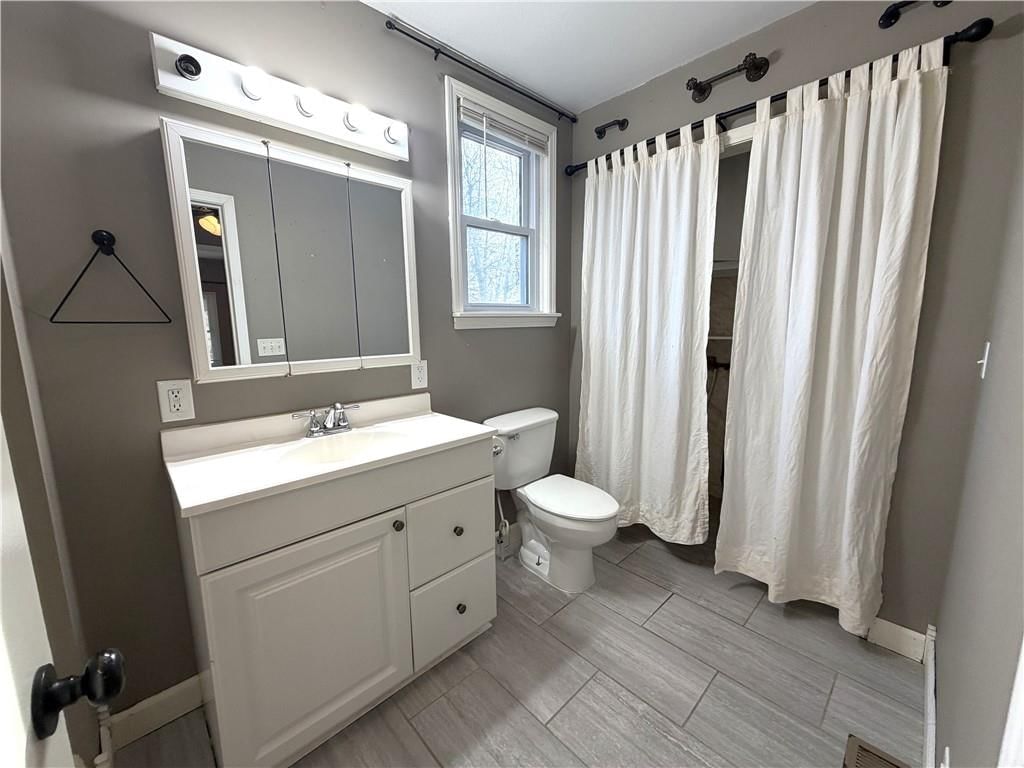 339 Wilson Street — photo 10
