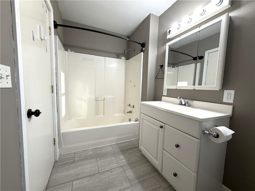 339 Wilson Street — photo 11