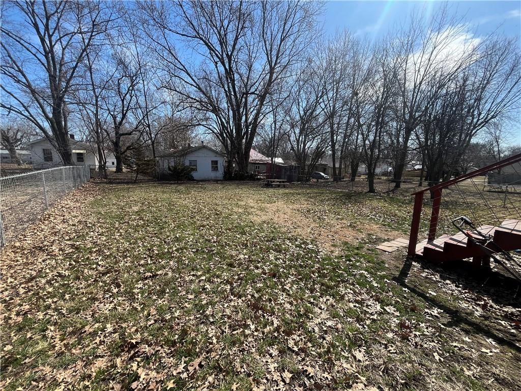 339 Wilson Street — photo 15