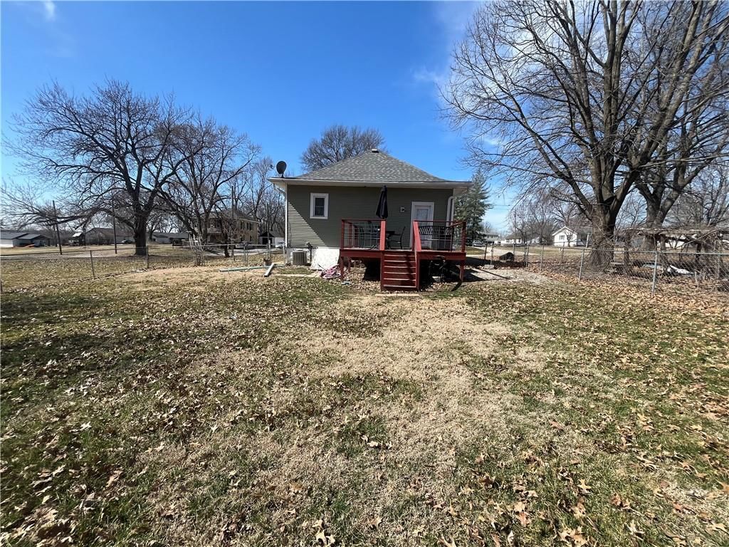 339 Wilson Street — photo 16