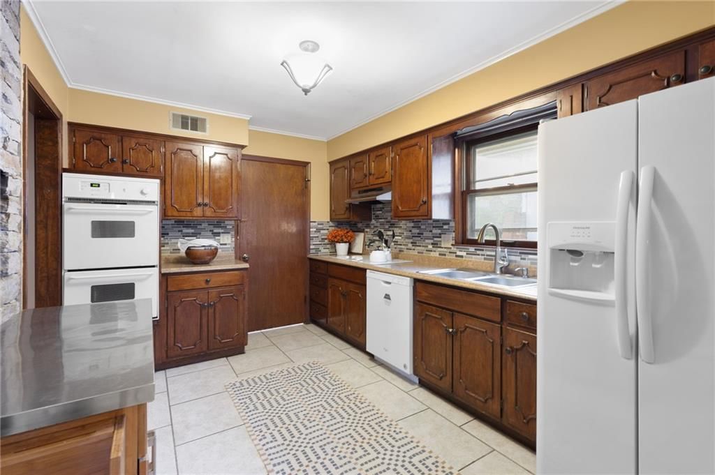 4300 E 104TH Street — photo 31
