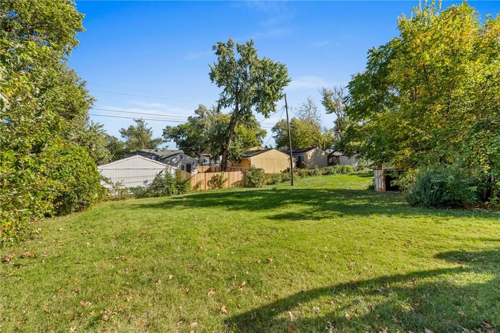 3109 S 8TH Terrace — photo 19