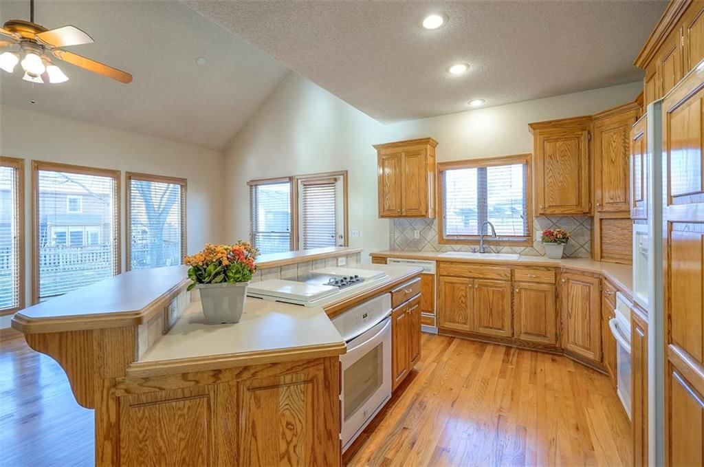 5402 Roundtree Street — photo 21