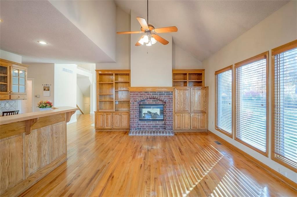 5402 Roundtree Street — photo 28