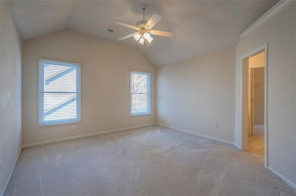 5402 Roundtree Street — photo 43