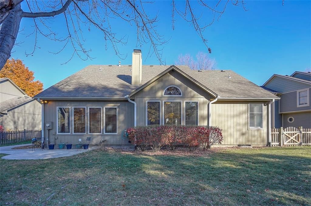 5402 Roundtree Street — photo 48