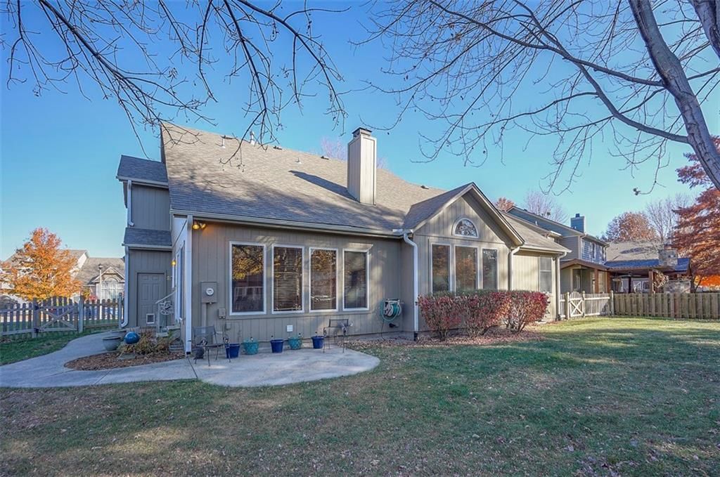 5402 Roundtree Street — photo 49