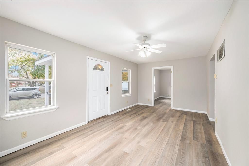 5234 KLAMM Road — photo 3