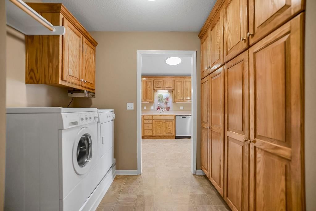 21702 W 119th Terrace — photo 10