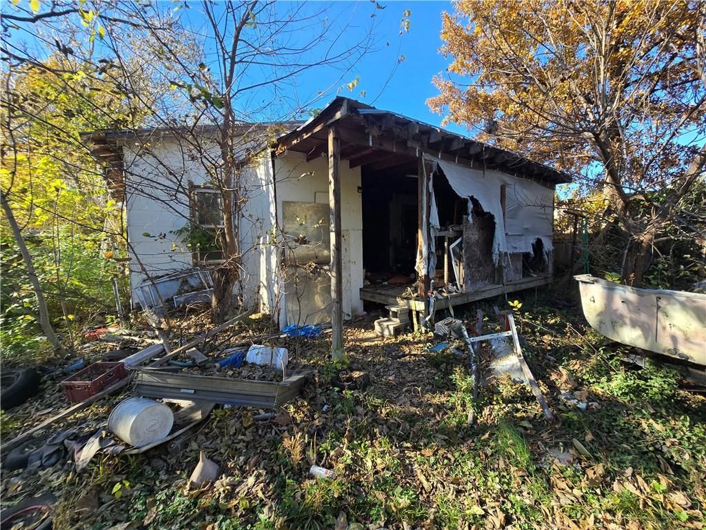 8315 Brooklyn Avenue — photo 15