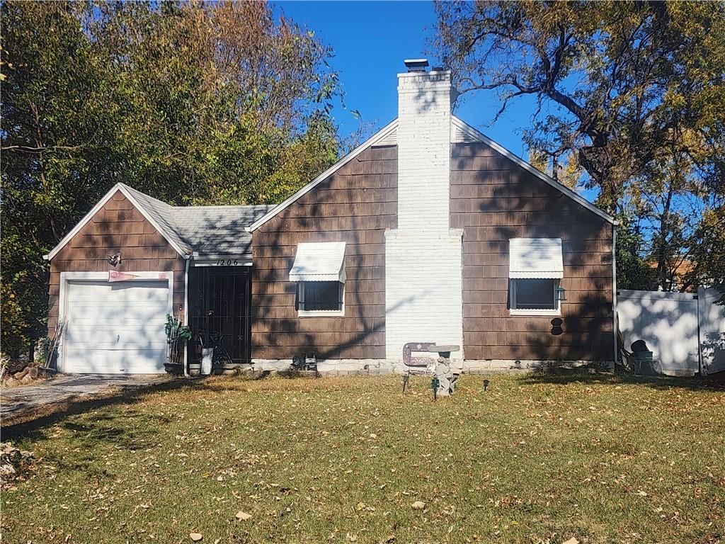1206 E 81 Street, Kansas City, MO