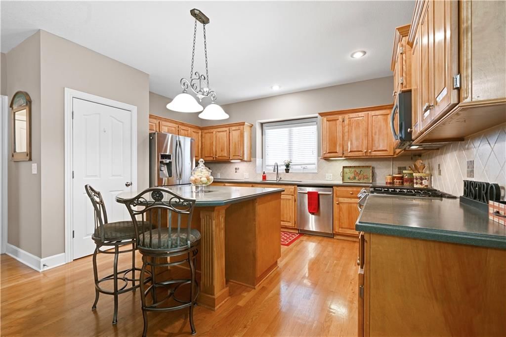 16241 Birch Street — photo 15