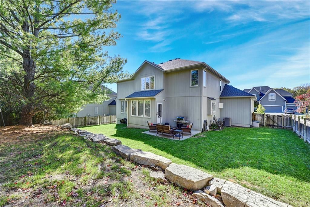 16241 Birch Street — photo 38