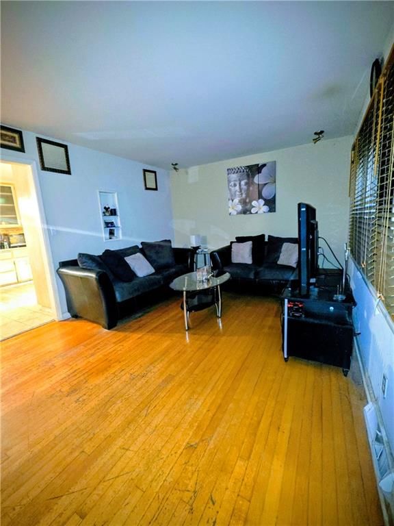 4509 E 113th Street — photo 2