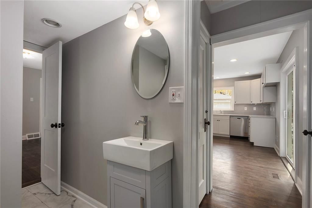 4820 Hadley Street — photo 25