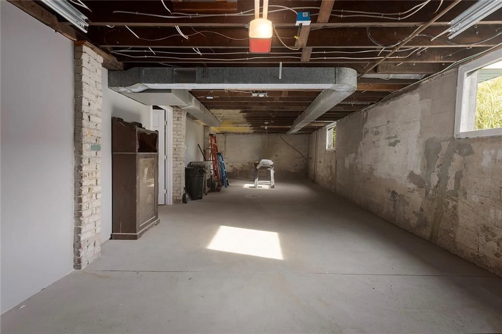 4820 Hadley Street — photo 31