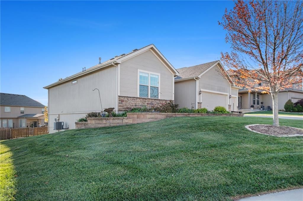 1322 Rock Creek Court — photo 2